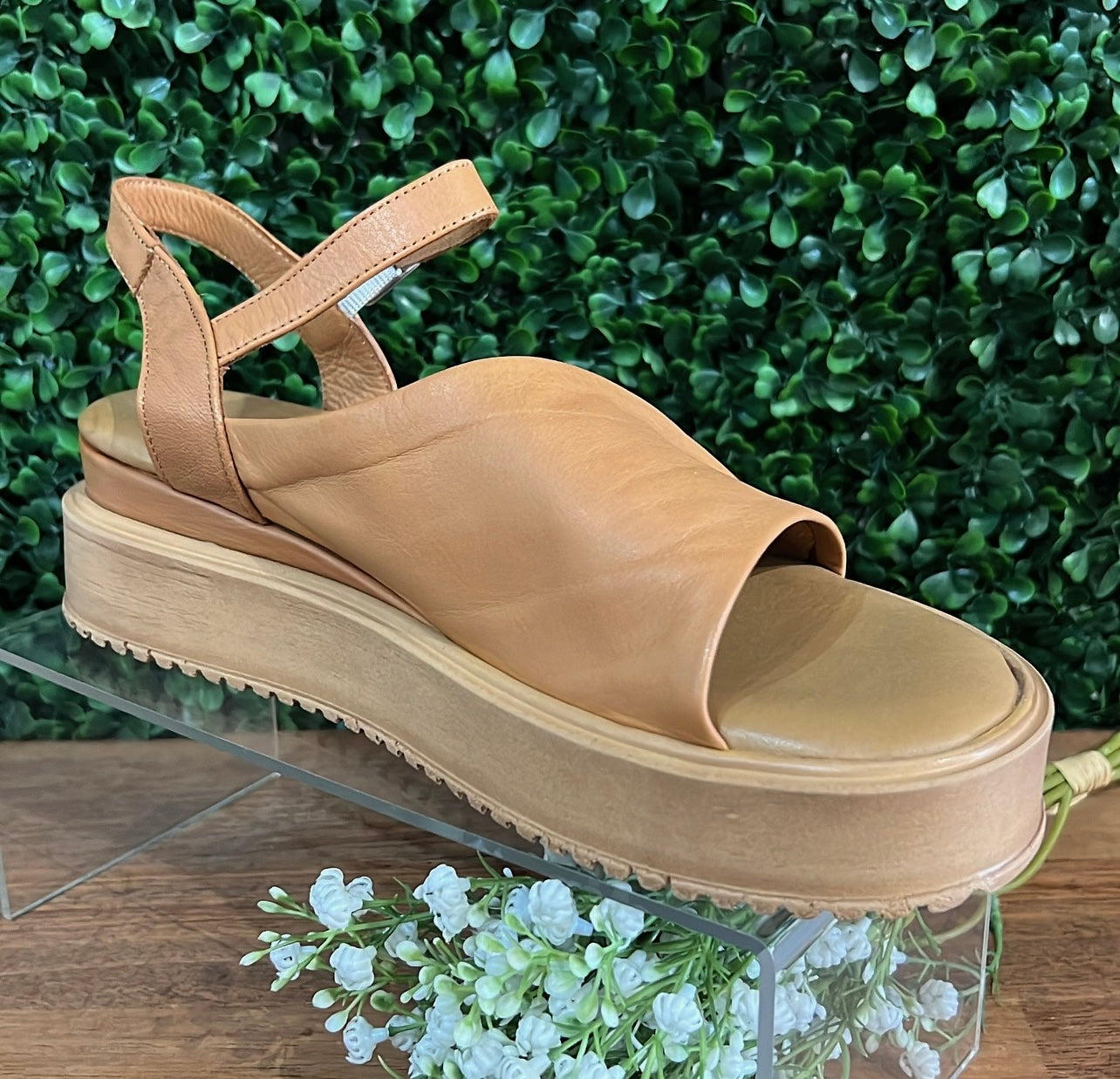 Luna Sole Tahlia Sandals - Tan