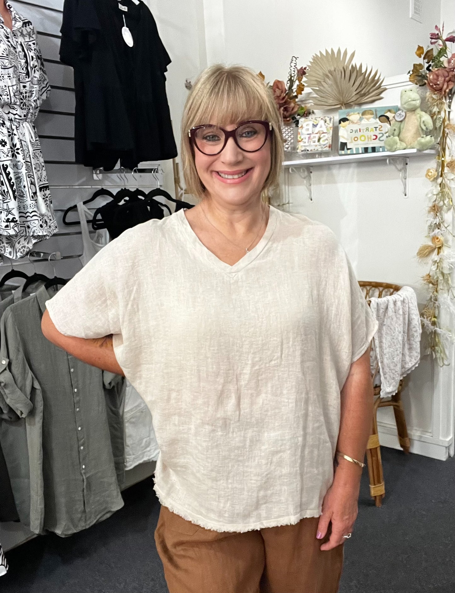 Kali Linen Top - Oatmeal