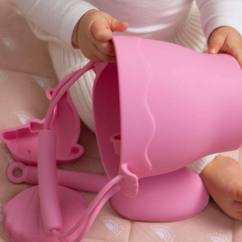 Silicone 8PC Bucket & Spade Set - Pink